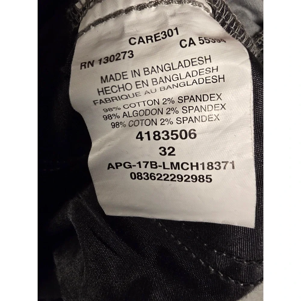 Lee X-Treme Comfort Mens Gray Chino Shorts Size 32 Stretch Flat Front 4183506